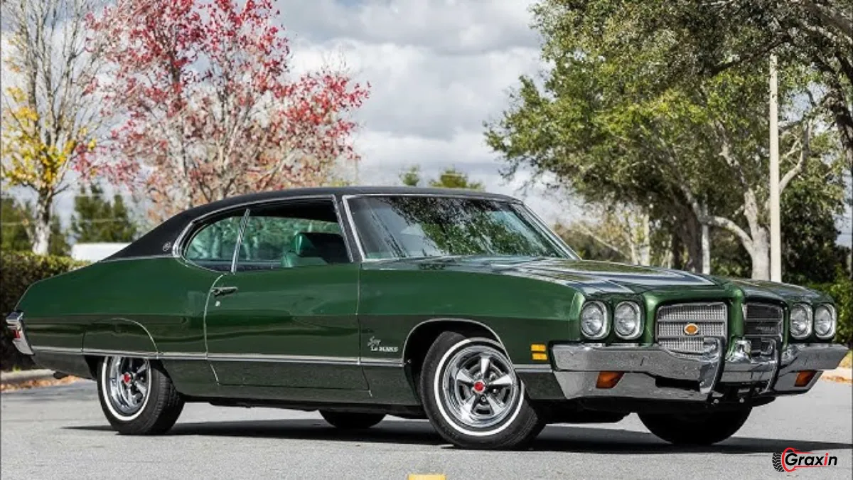 1972 Pontiac LeMans Luxury Sedan