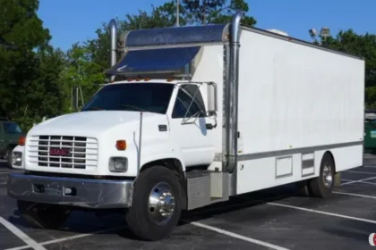 2007 GMC C6500 Box Truck: All You Need To Know